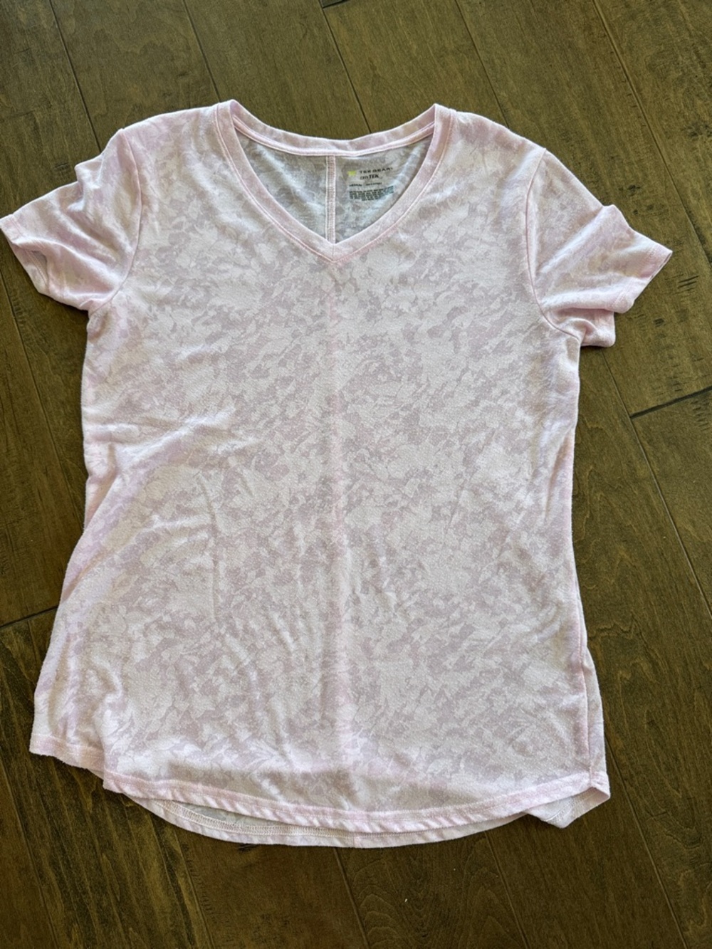 tek gear Pale Pink V-Neck Short Sleeve Tee